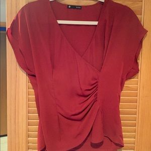 Beautiful Krisa short sleeve blouse.